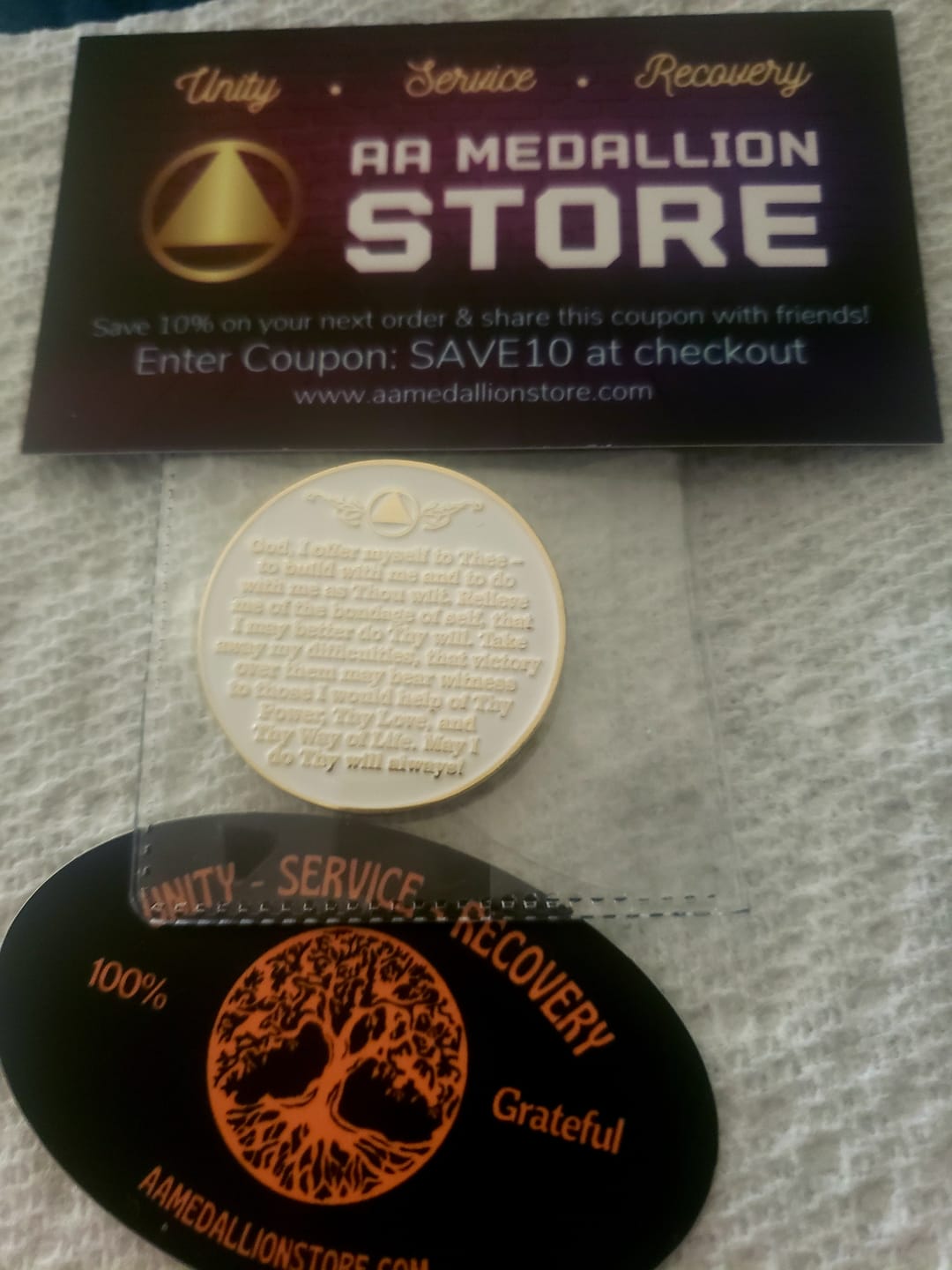 Customer photo review of 1 to 50 Year Sobriety Mint Twisted Tree of Life Gold Plated AA Recovery Medallion/Chip/Coin - White