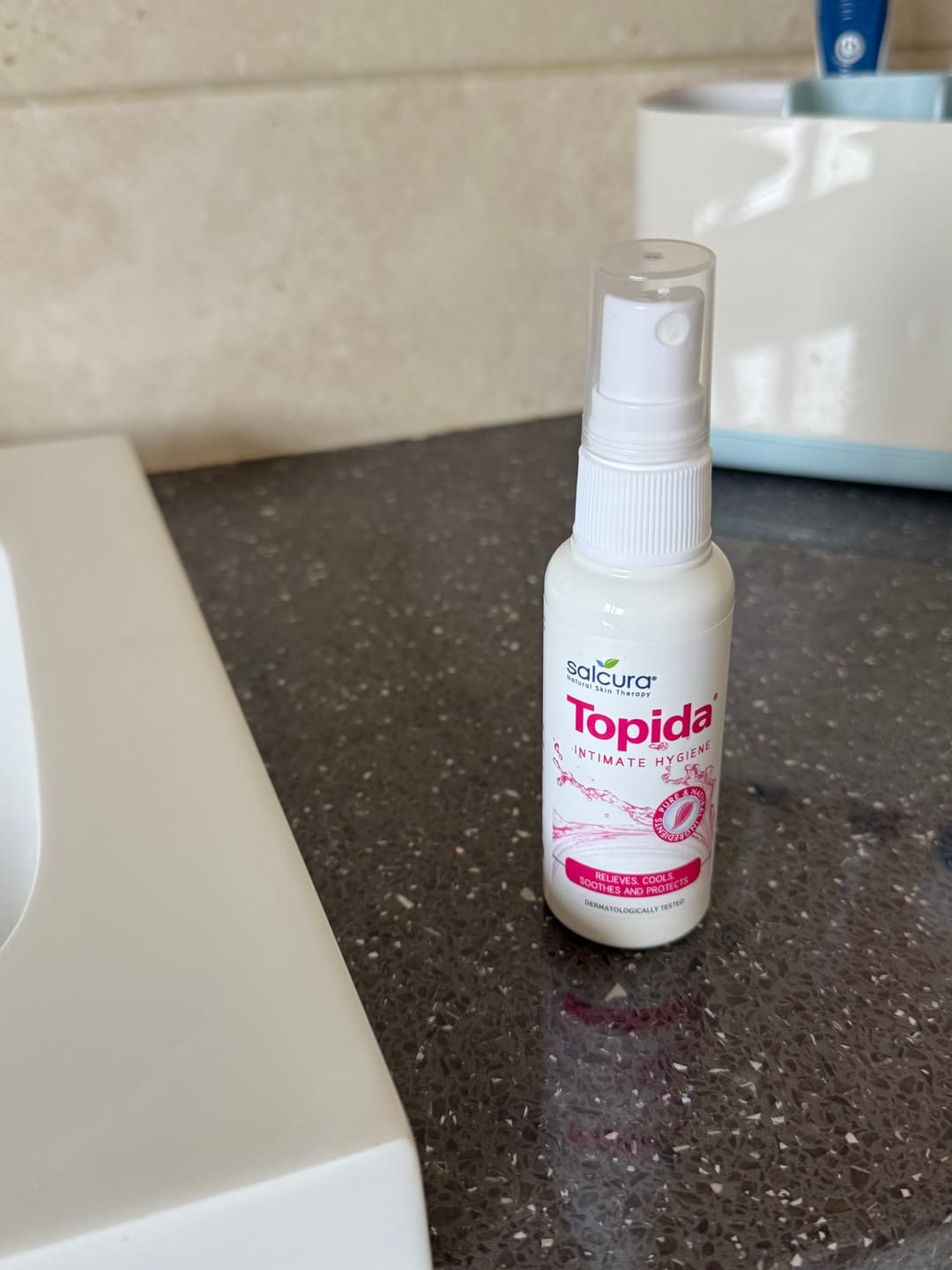Customer photo review of Topida Intimate Hygiene Spray