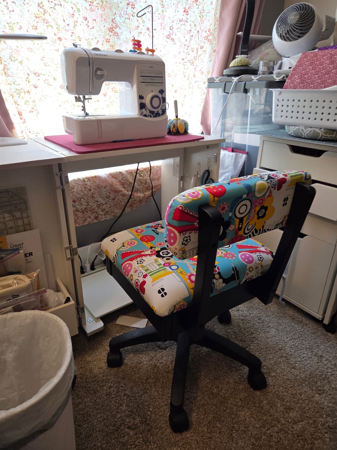 Customer photo review of Arrow Hydraulic Sewing Chair