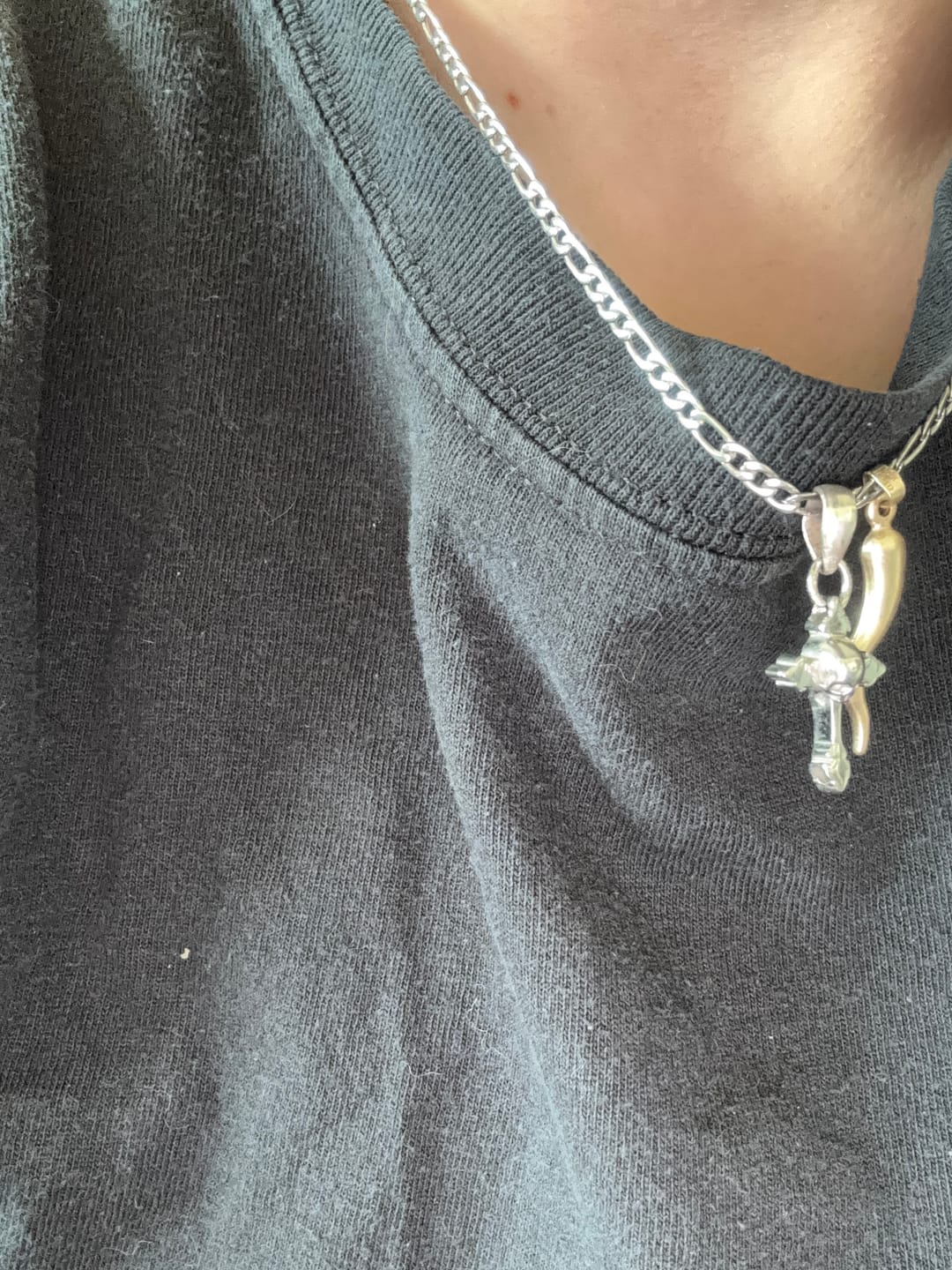 Customer photo review of STAINLESS STEEL FIGARO CHAIN
