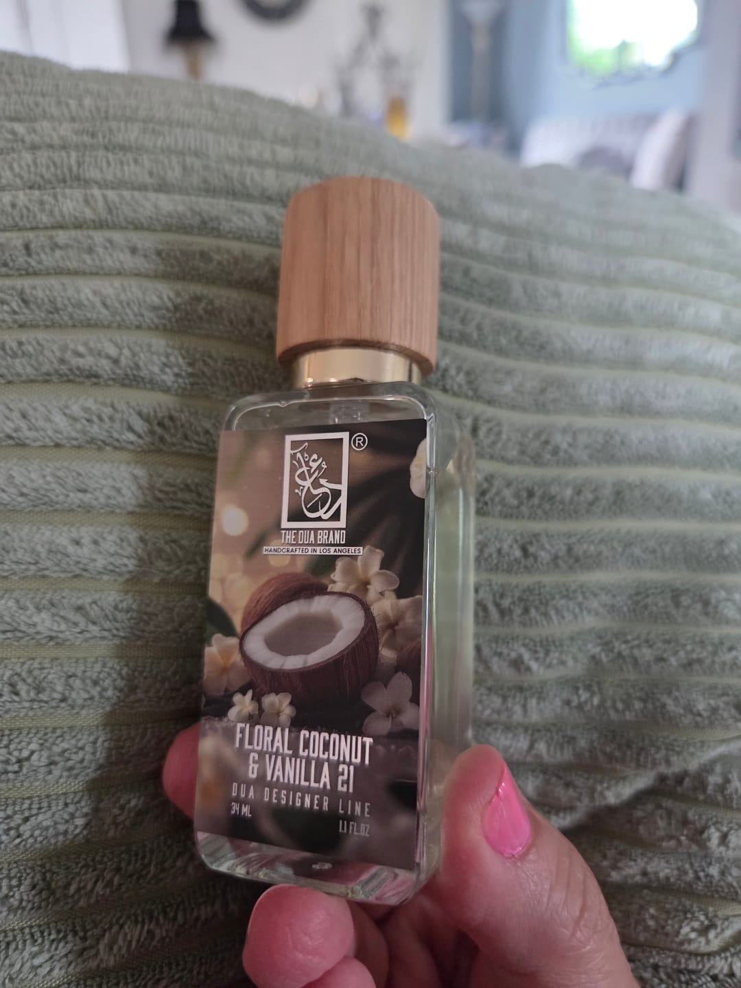 Customer photo review of Floral Coconut & Vanilla 21