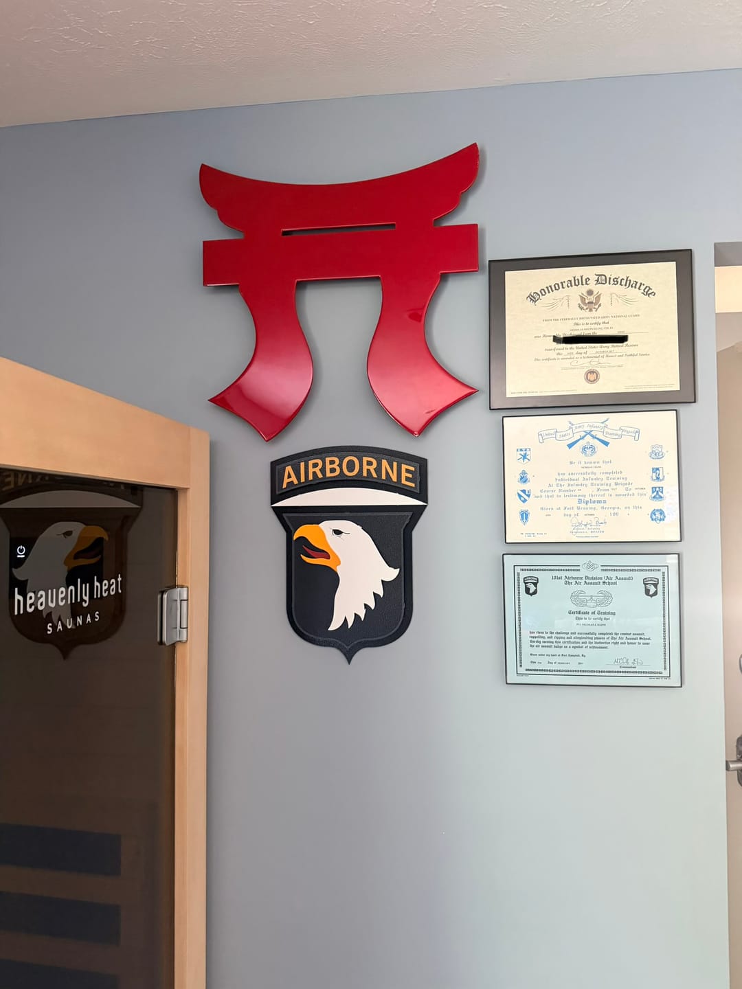 Customer photo review of US Army 101st Airborne Patch 3D Metal Wall Art
