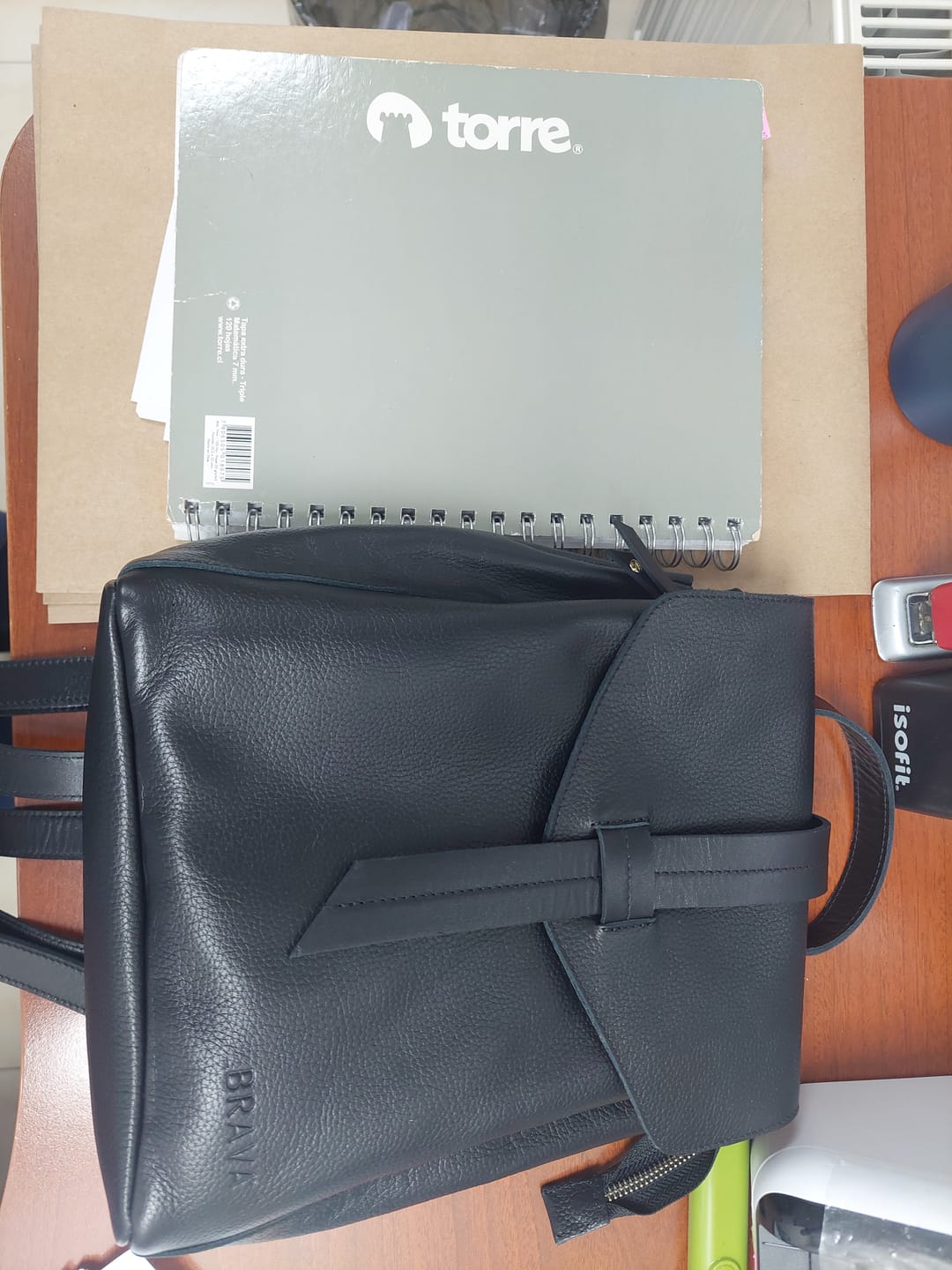 Customer photo review of Mochila de cuero modelo ELENA Black