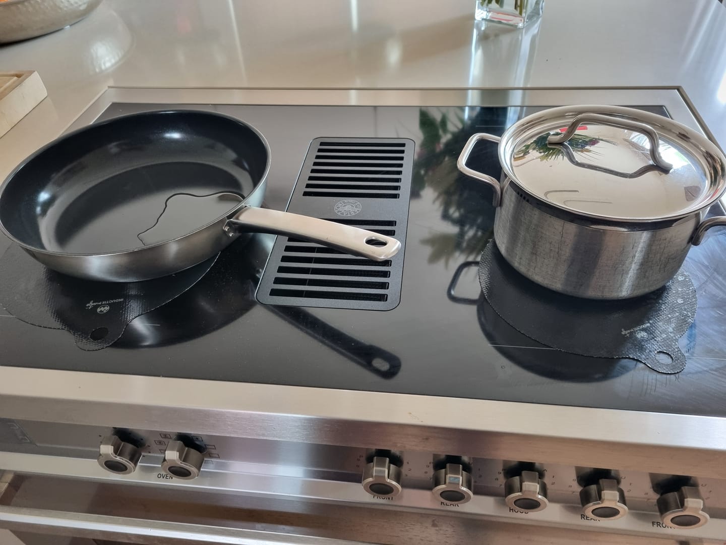 Customer photo review of Inductie matjes set van 4 - Zwart - Diverse maten