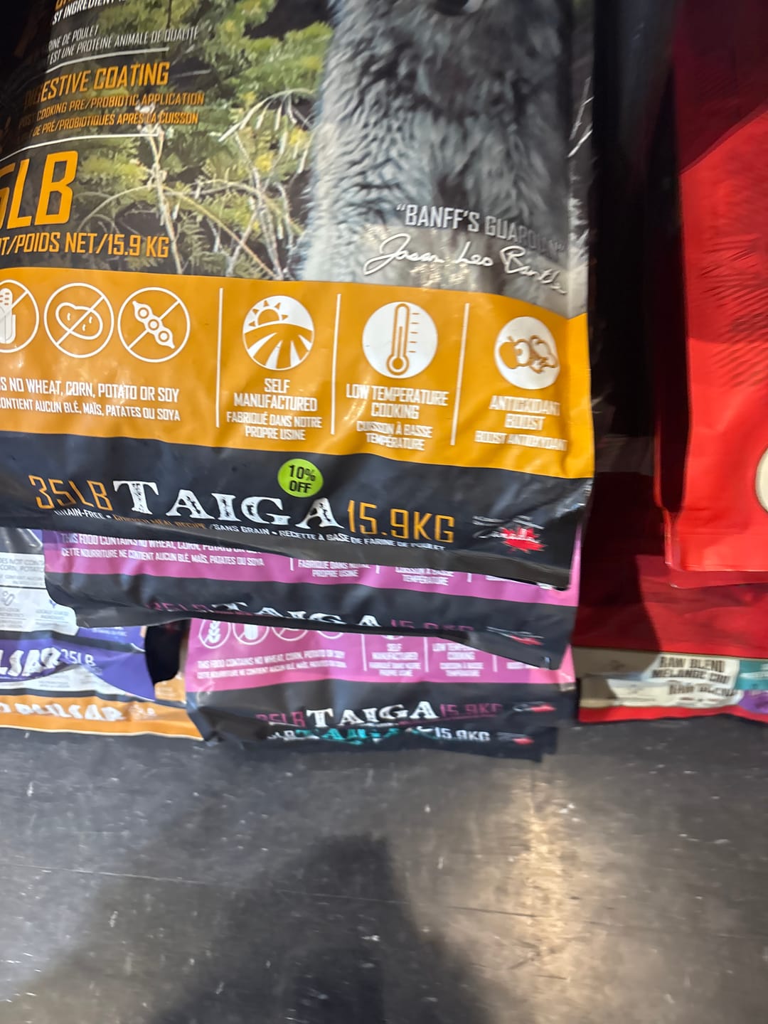 Customer photo review of Horizon Taiga - Nourriture pour chien économique 35 lbs
