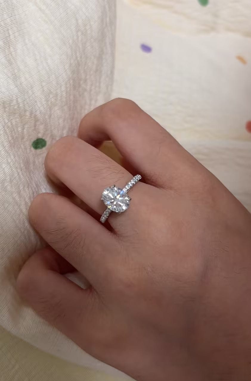 Customer photo review of S925 Moissanite 2.0 Ct~5.5 Ct Pavé Oval Cut Engagement Rings For Women