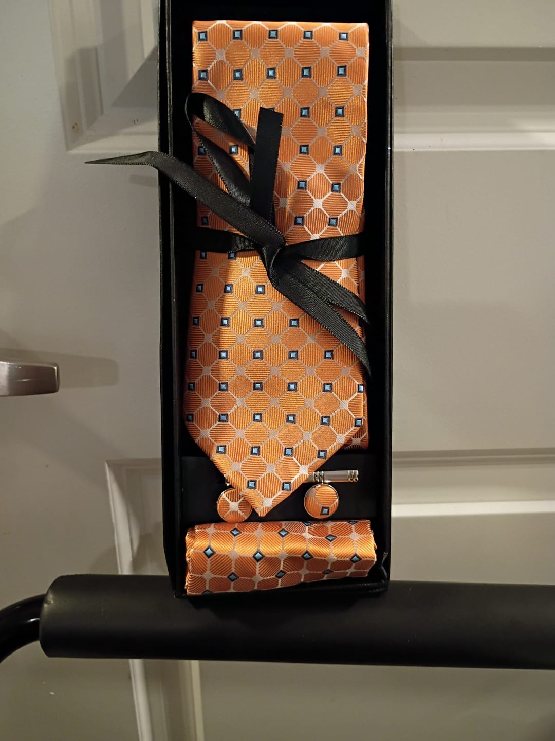 Customer photo review of Orange Plaid Tie Pocket Square Cufflinks Set