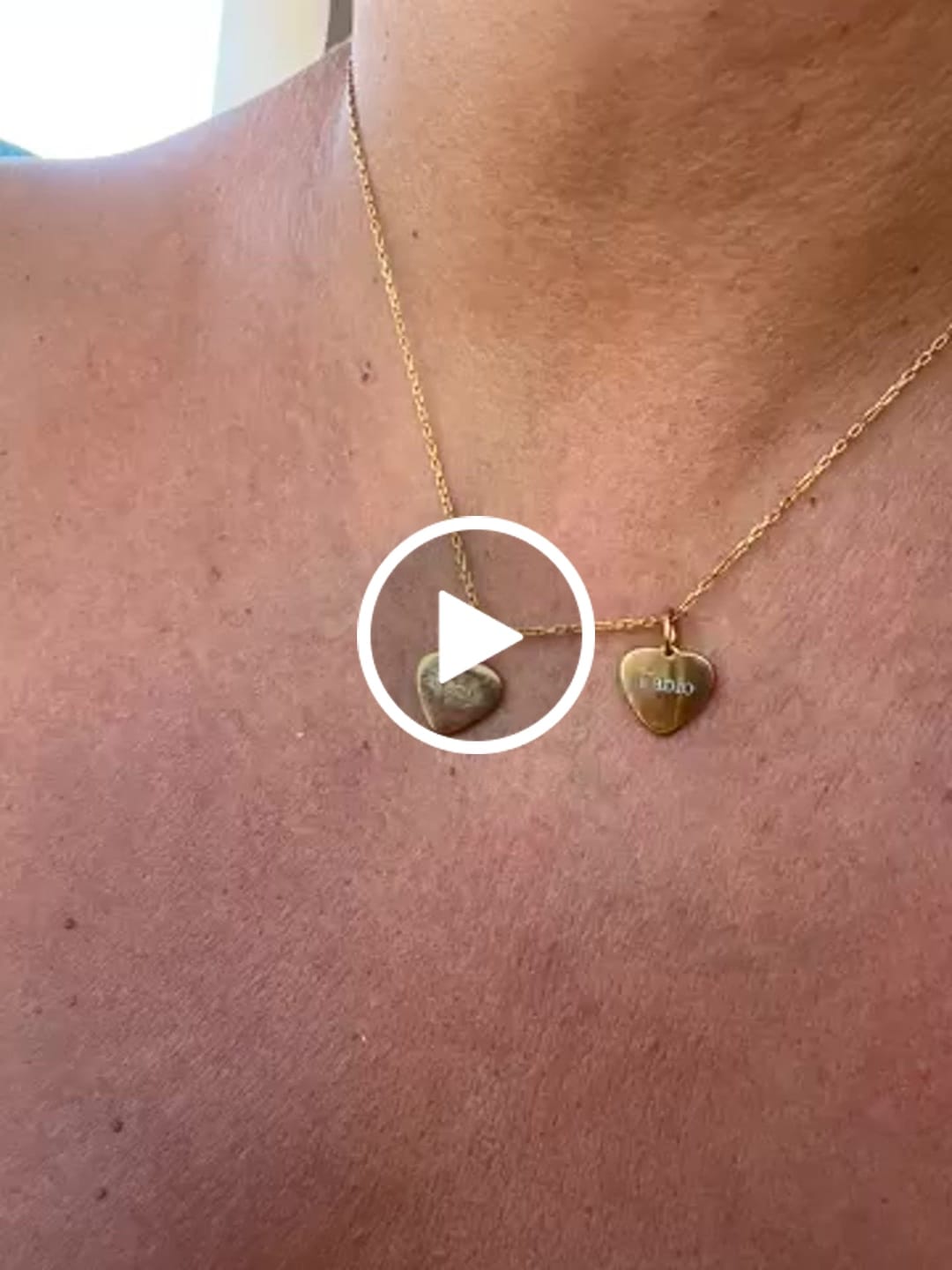 Customer video review of Collar Sentimiento - Personalizado