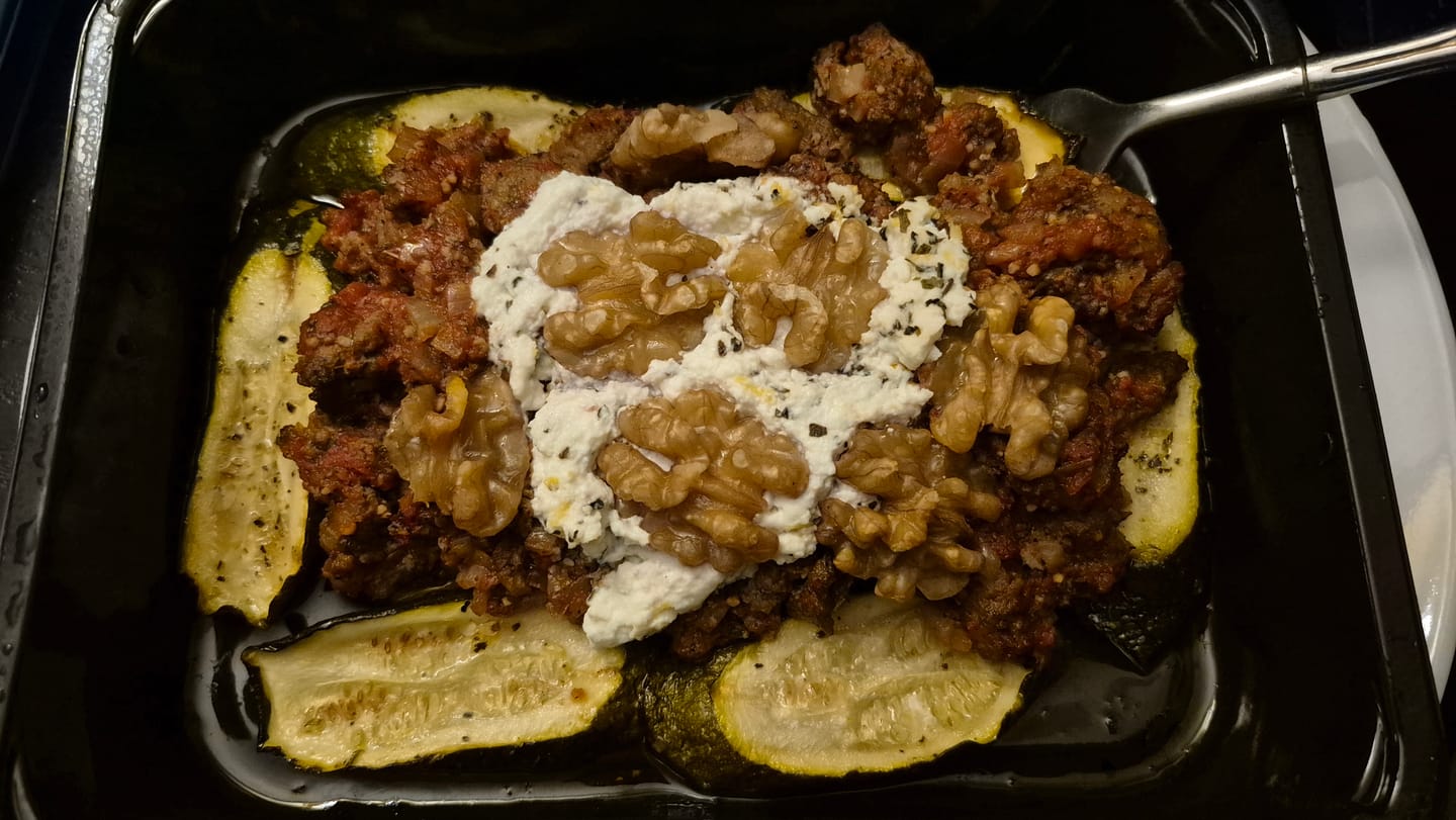 Customer photo review of Beef Ragù with Herbed Ricotta, Roasted Zucchini & Parmesan Walnuts