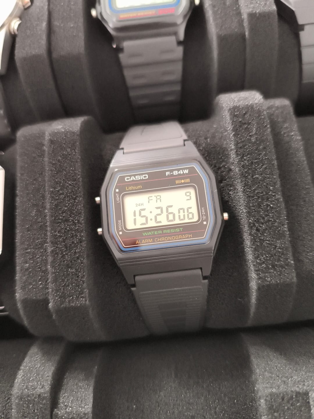 Customer photo review of Reloj Casio Vintage F-84W-1 Mercado Japonés JDM