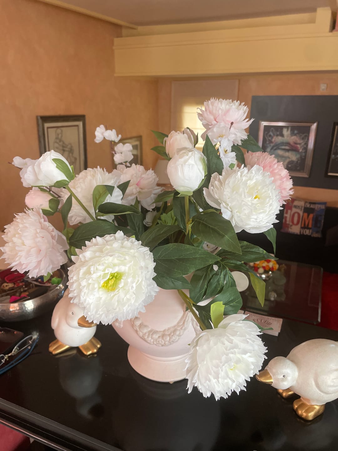 Customer photo review of Pivoines - Mélange (6 tiges / 18 têtes de fleurs)