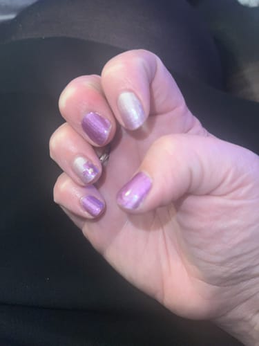 Customer photo review of Anemones | Nail Polish Wraps