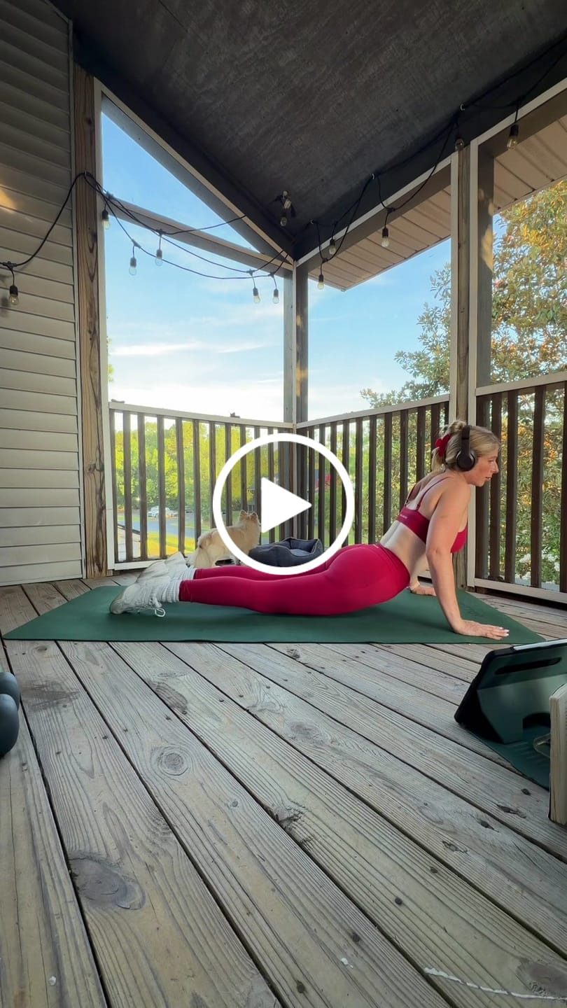 Customer video review of Sculpt Leggings - Cherry