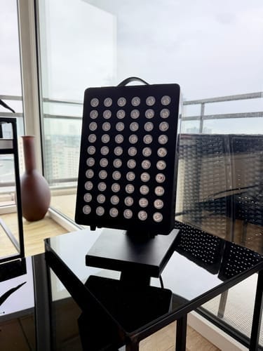 Customer photo review of Koanna® Luma300™ – Powerful, Compact Red Light Therapy Panel