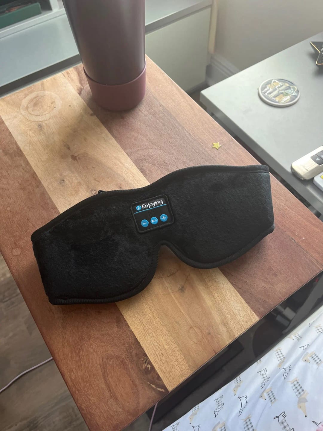 Customer photo review of Clineto Enjoying – Antifaz Bluetooth 3 en 1 para Dormir