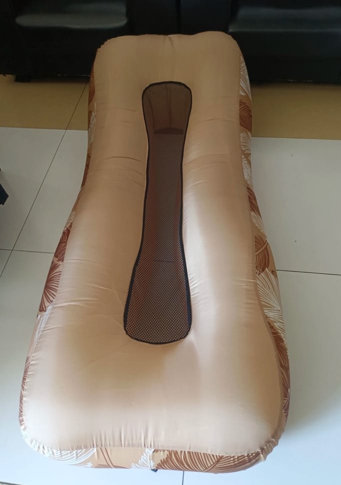 Customer photo review of Portable Inflatable Lounger Sofa for Camping, Beach, and Travel
