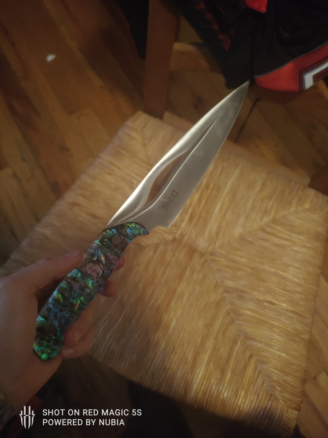 Customer photo review of The Pearl Eye Edition – Signature Knife by JIKKO®
