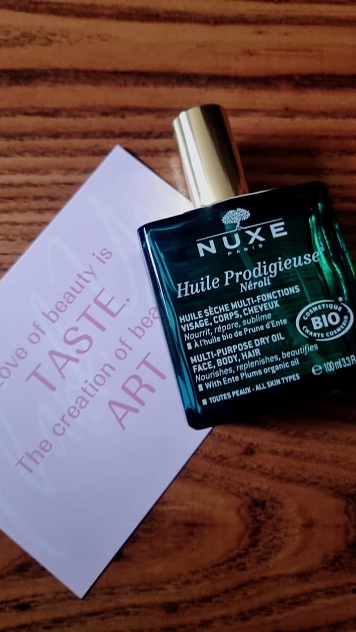 Customer photo review of Nuxe Huile Prodigieuse Multi Usage Dry Oil/ Shimmering Dry Oil/ Florale Multi-Purpose Dry Oil/ Neroli Multi-Purpose Dry Oil 100ml