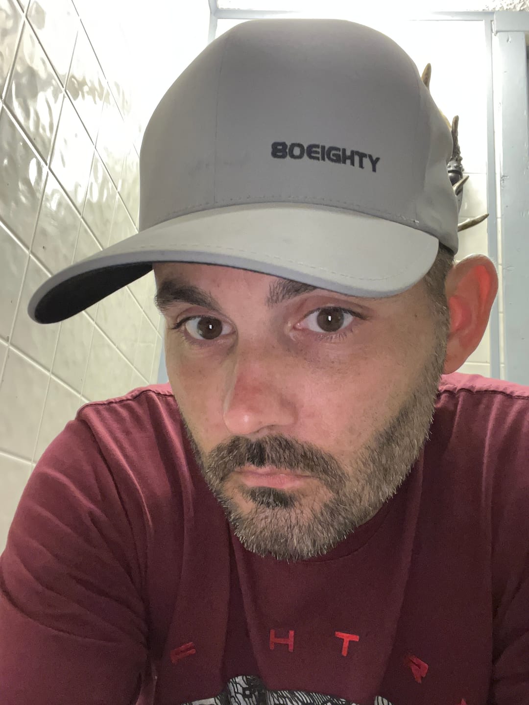 Customer photo review of 80Eighty® Tidy Fitted Hat