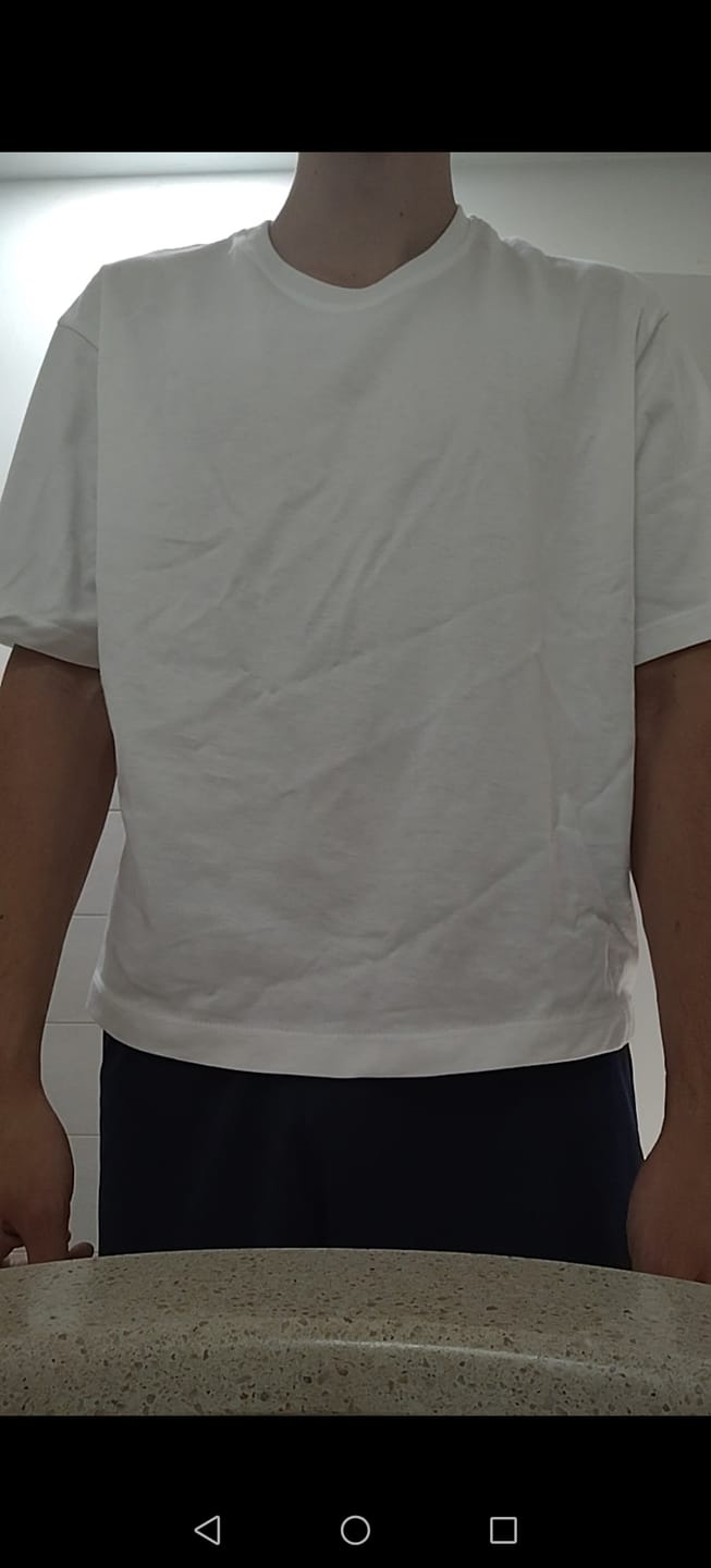Customer photo review of T-Shirt Cropped Blanks 220GSM Off White