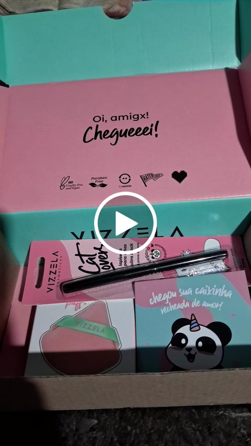 Customer video review of Lapiseira para Olhos Preta - Cat Lovers - Vizzela