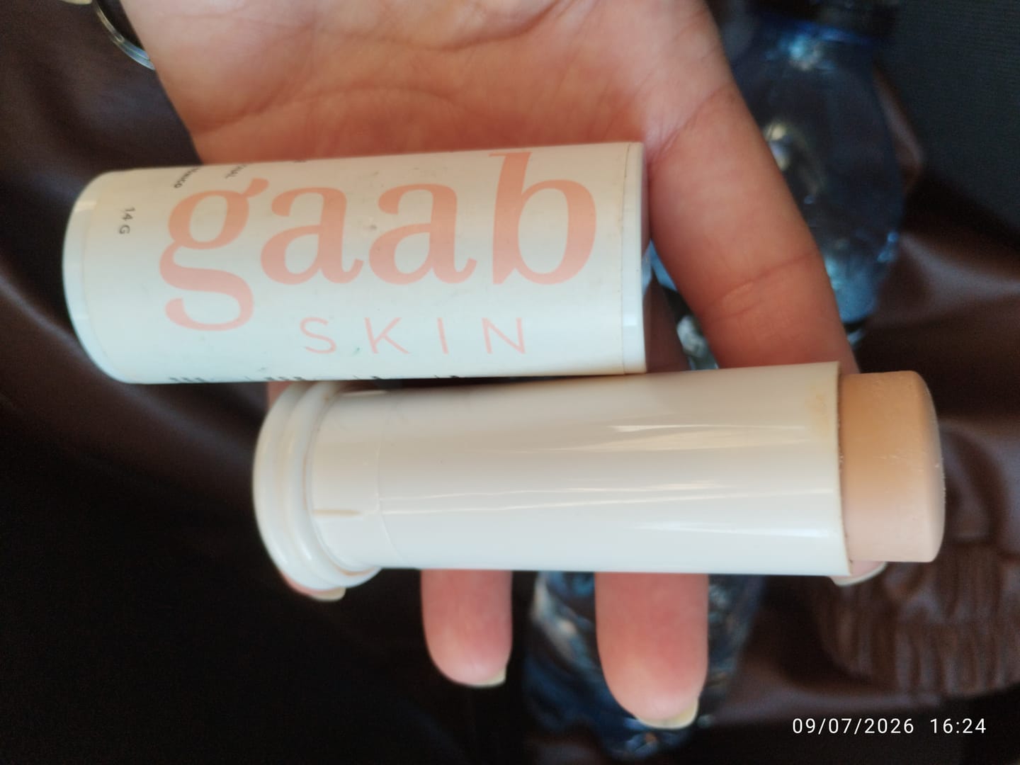 Customer photo review of Compre Bastão Multifuncional Miracle Stick, Ganhe Tônico Facial