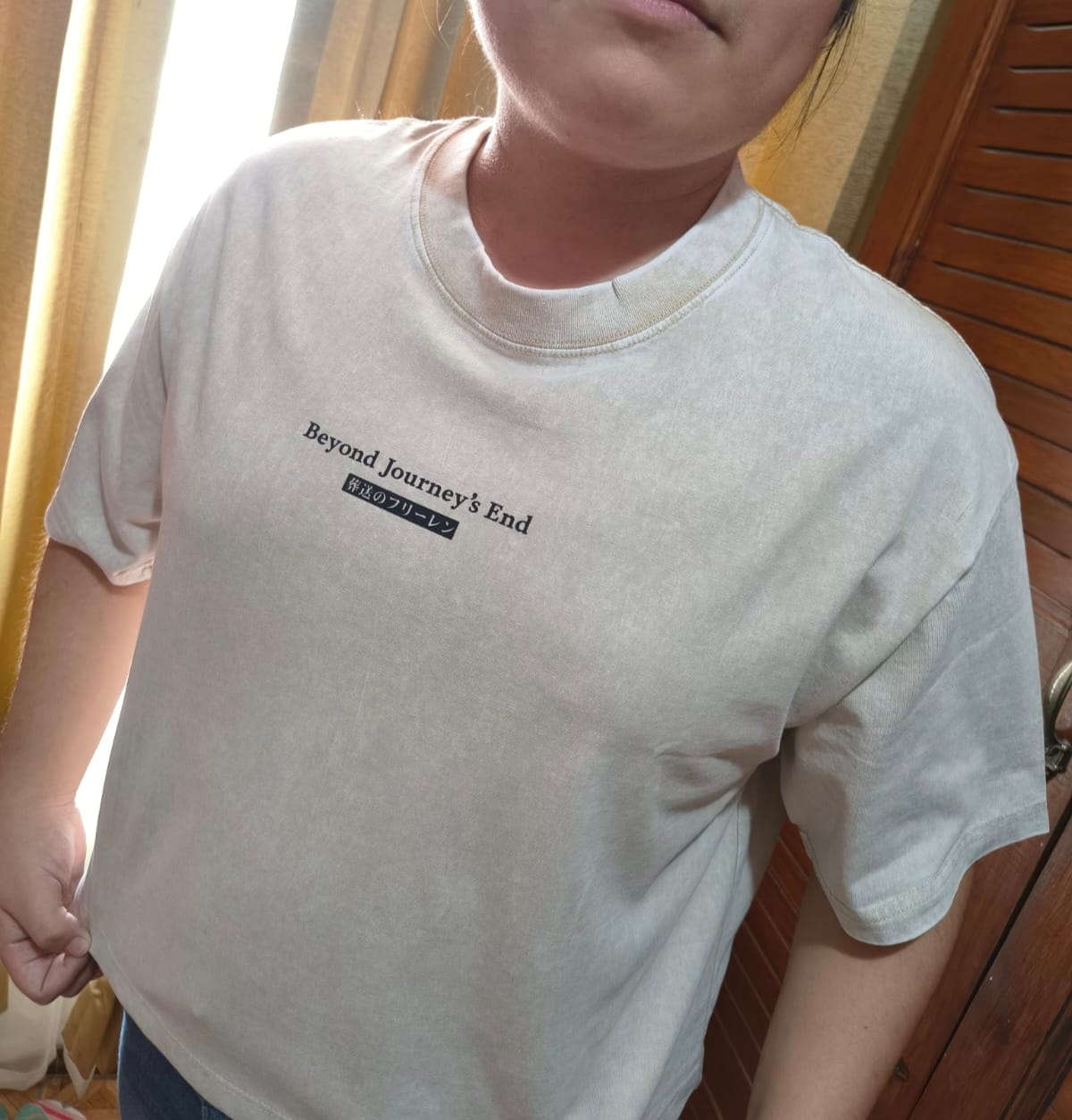 Customer photo review of Croptop Frieren Manga - Soso no Frieren