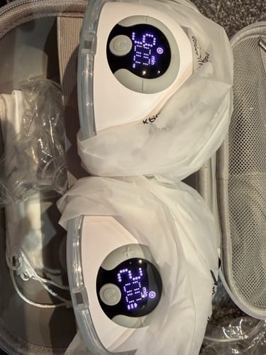 Customer photo review of Wearable Hands-Free Breast Pump PRO2 (Double)