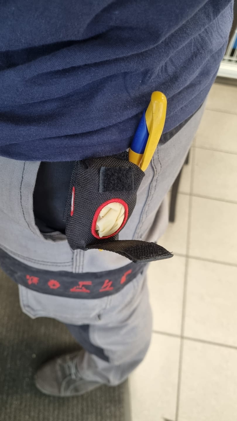 Customer photo review of DEXTER (Mini Pochette pour Gants de Secours) - FFP