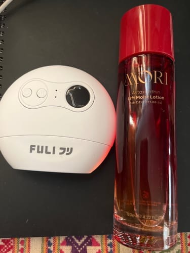 Customer photo review of [แพ็คคู่โฉมใหม่!]เซตหน้าเด็กยกกระชับ | FULI Natural Stone Electric Gua Sha + MORI Astaxanthin Lift Moist Lotion