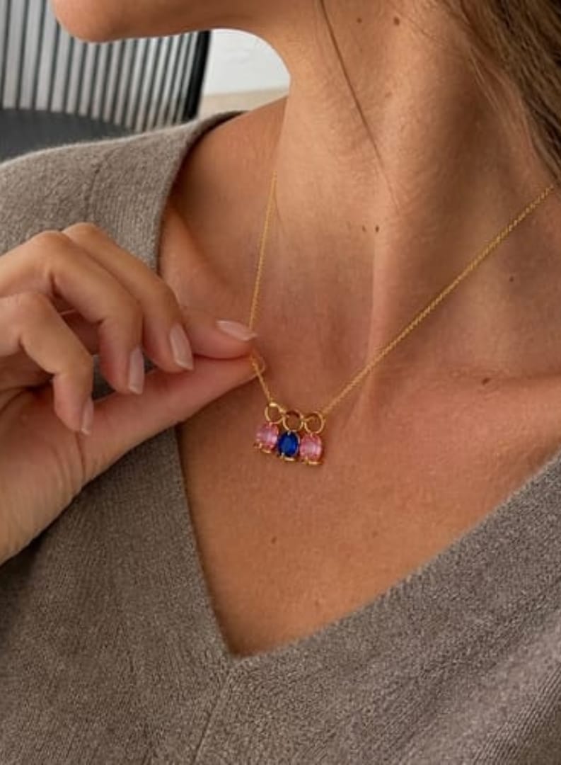 Customer photo review of Collar de Hijos Personalizado