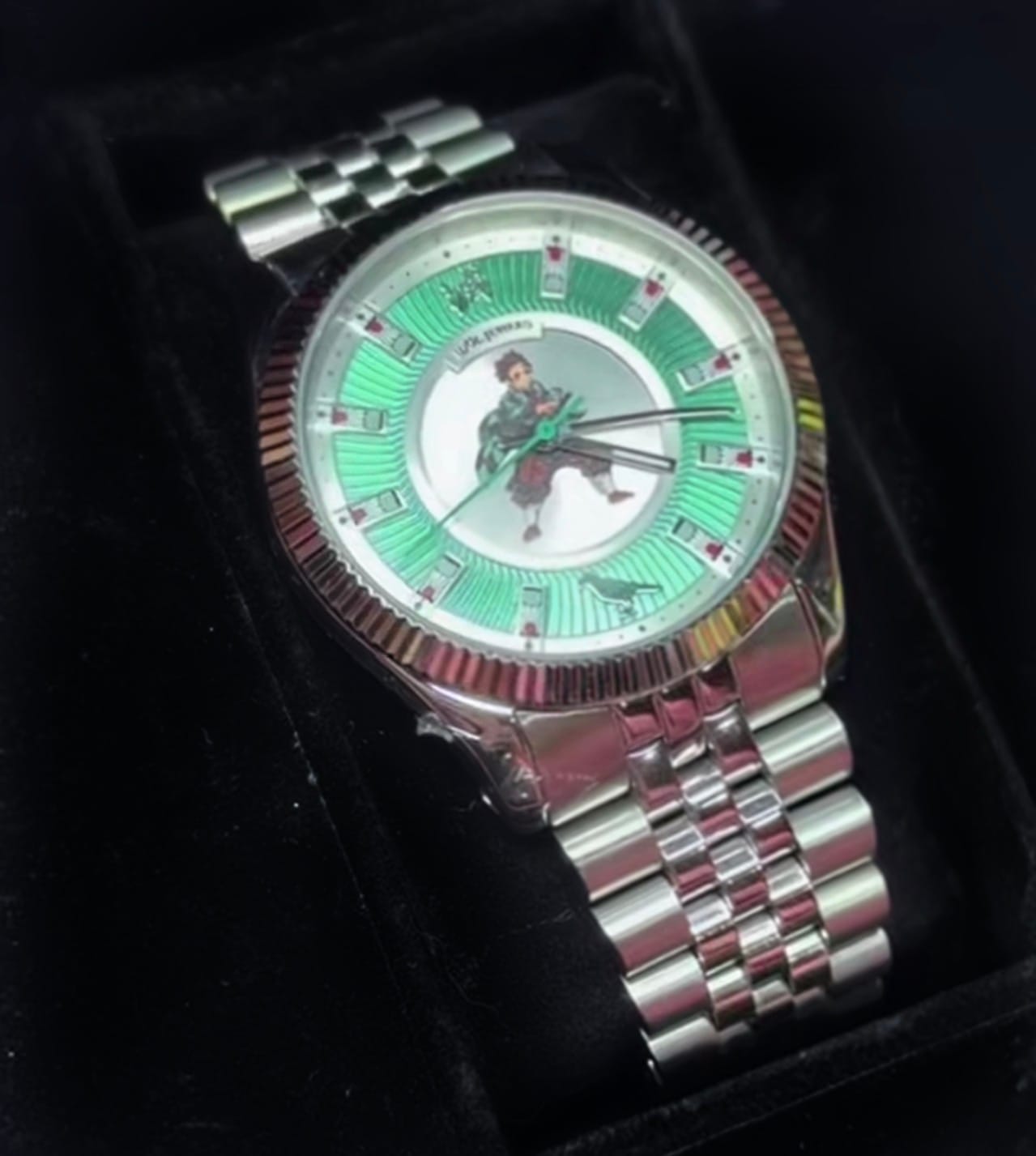 Customer photo review of Reloj Tanjiro Kamado | Demon Slayer: Kimetsu no Yaiba
