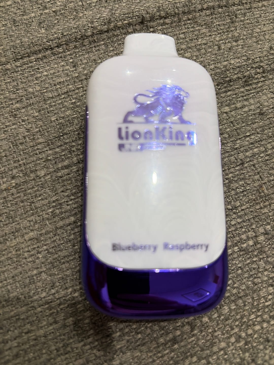 Customer photo review of JNR – Lion King 42K – Disposable Vape – 2% Nicotine