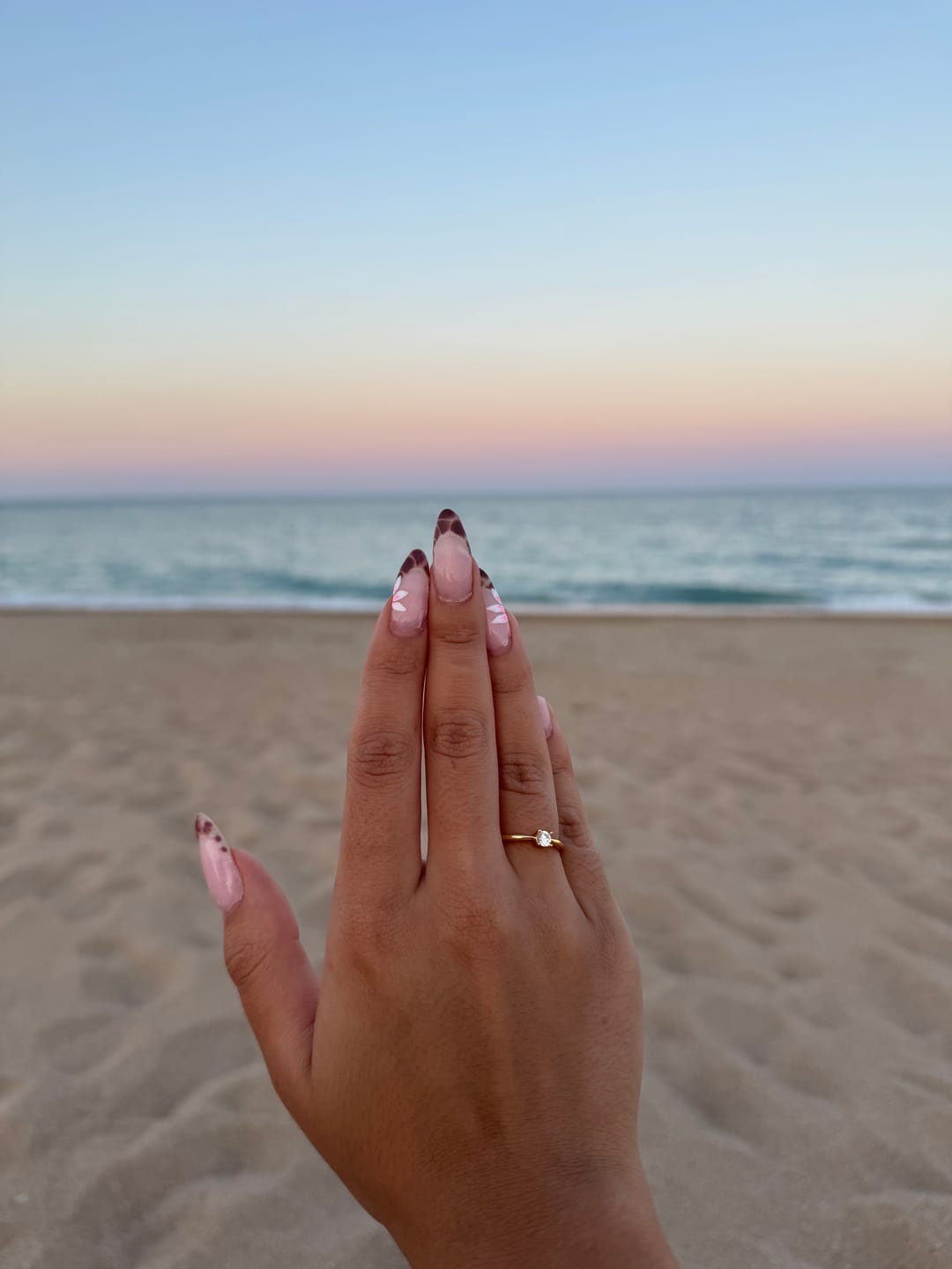 Customer photo review of Anillo Circonita Solitaria