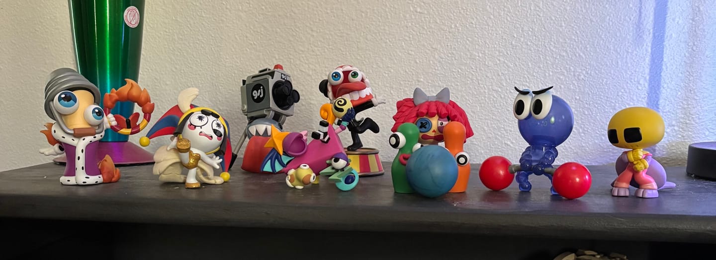 Customer photo review of Digital Circus Animiniz: Side Show Series