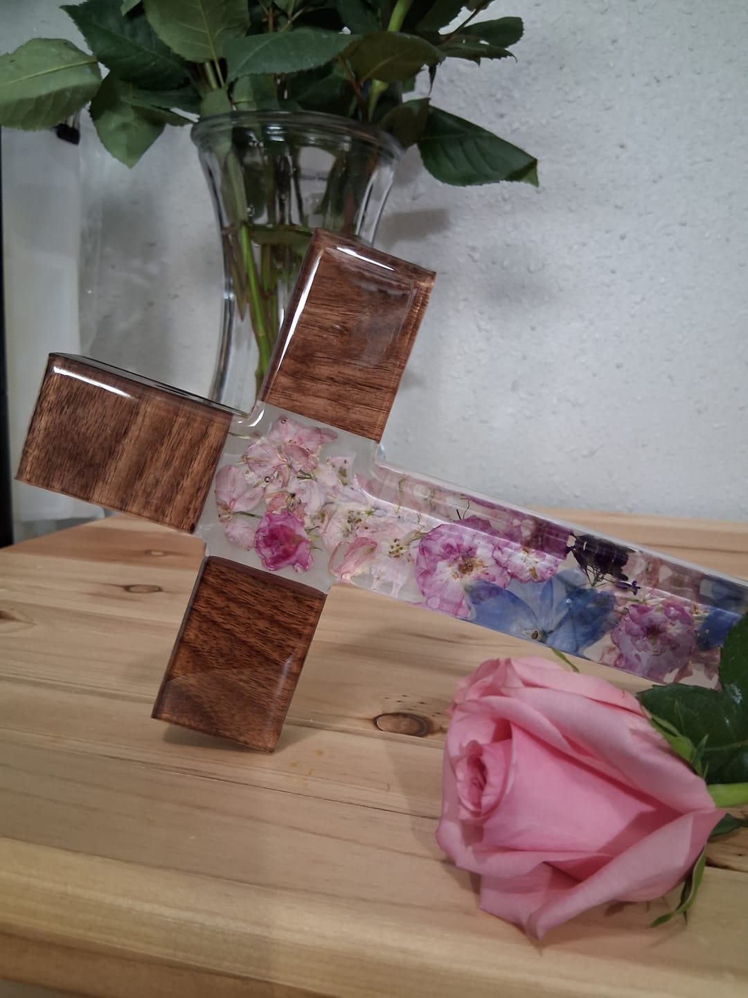 Customer photo review of 12x6x1" Cross Silicone Mold For Epoxy Resin - Medium Cross Mold