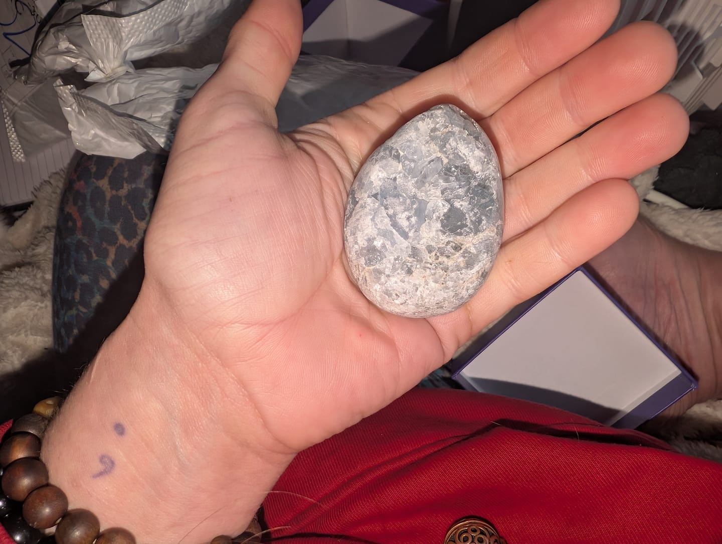 Customer photo review of Olivenorma Natural Healing Crystal Raw Celestine Geode Rock