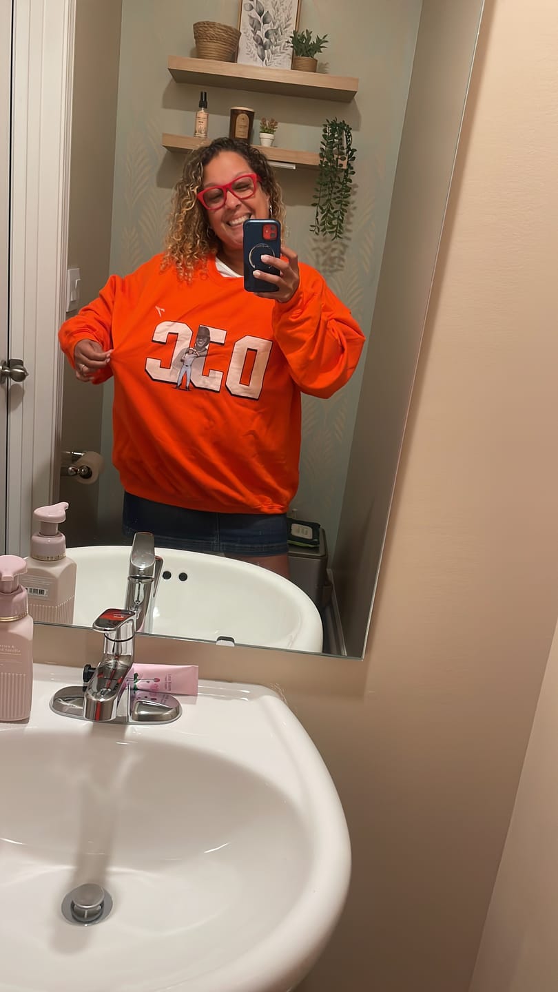 Customer photo review of Diego Cruz Crewneck