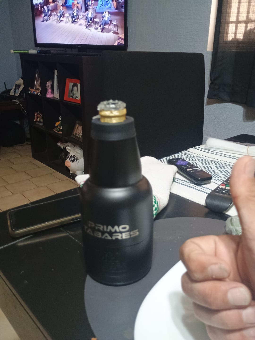 Customer photo review of Master Holder 2 en 1  Porta Botella Modelo | 355 ml