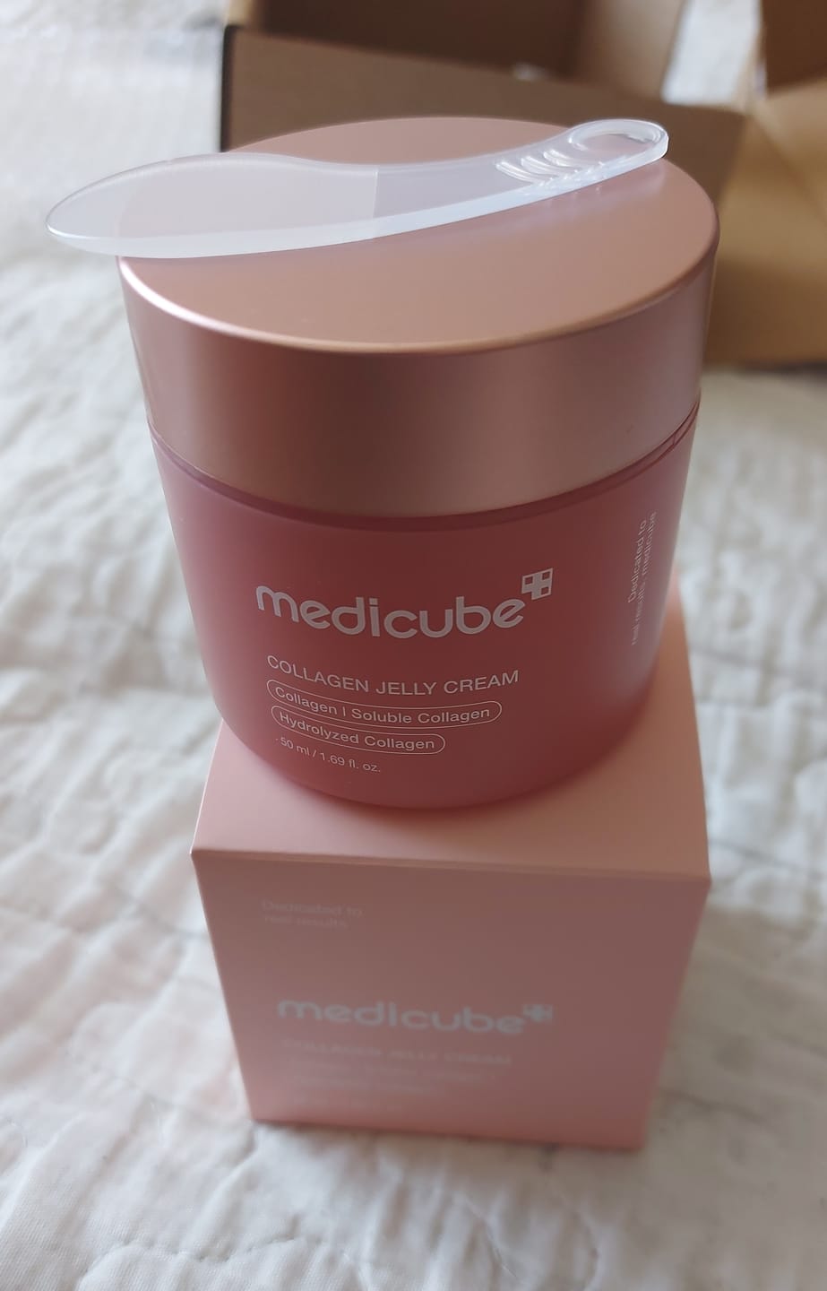 Customer photo review of Nostiprinošs krēms-gels sejai Medicube Collagen Jelly Cream
