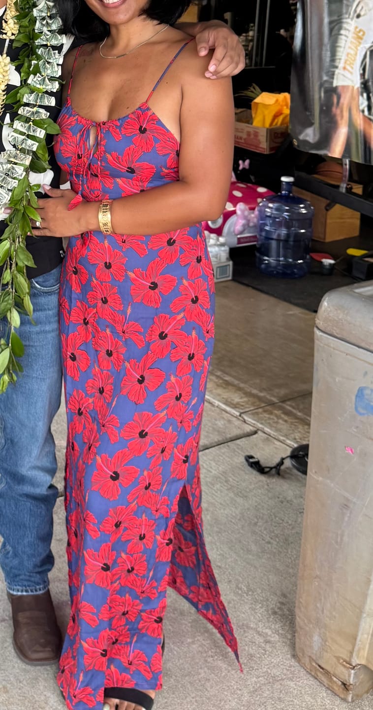 Customer photo review of Leilani Maxi Dress 2.0 - Velzy