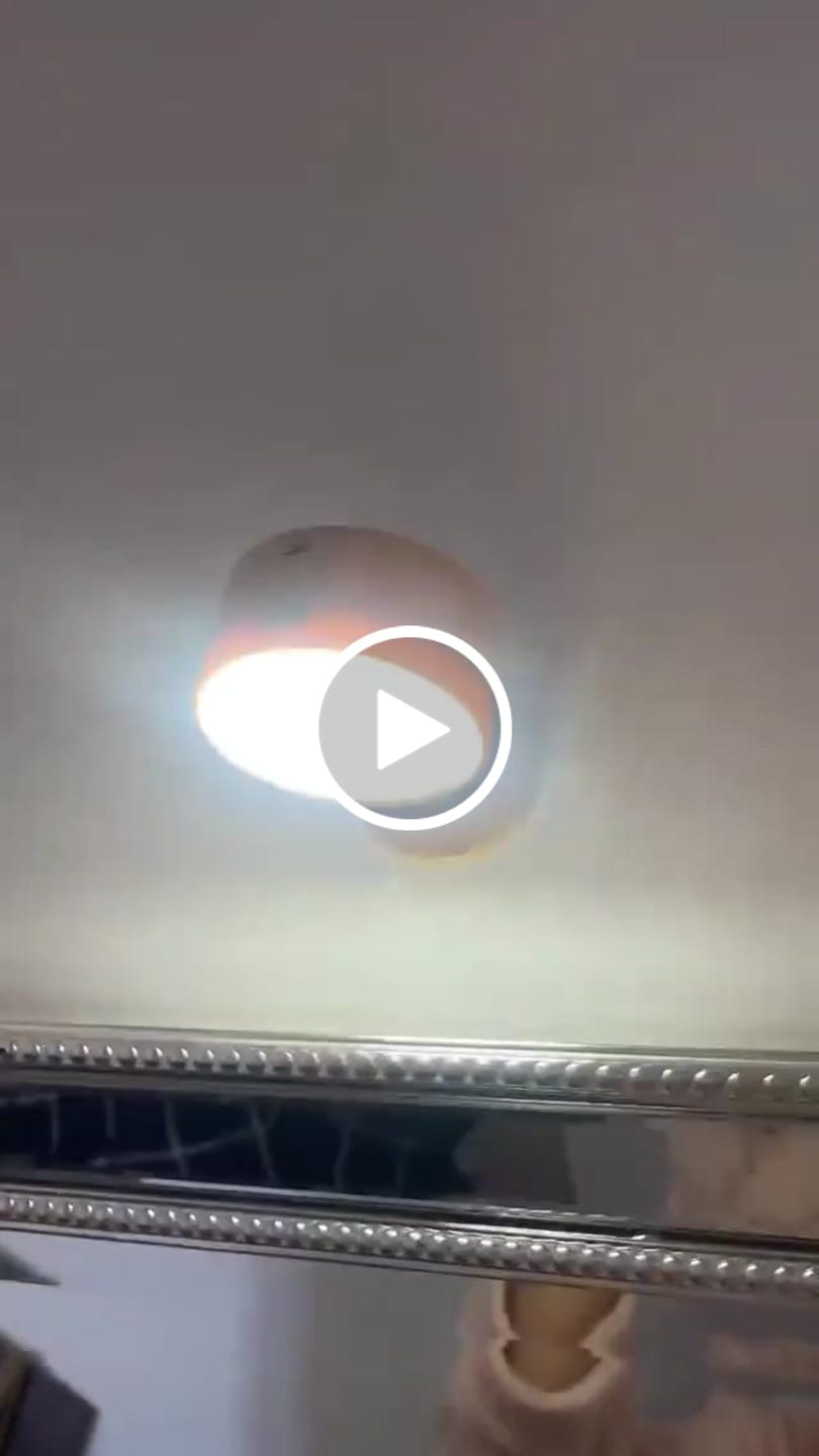 Customer video review of Arandela de Parde Sem Fio Inteligente Led