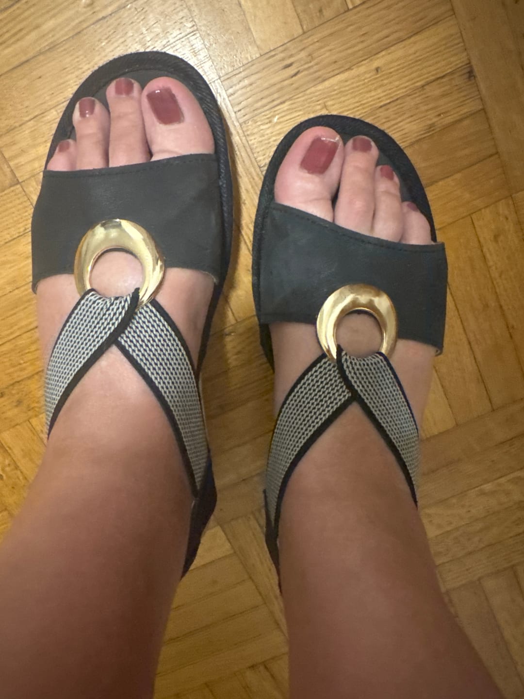 Customer photo review of Lunavia – Sandales Ajustées et Confortables