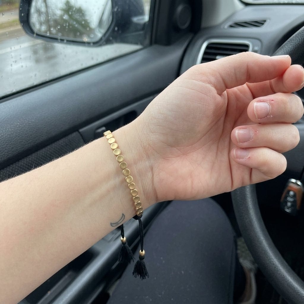 Customer photo review of Bracelet tibétain cuivre et cordon noir, Ancrage et Sérénité