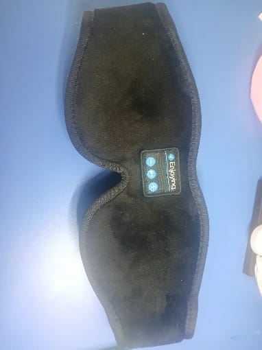 Customer photo review of Clineto Enjoying – Antifaz Bluetooth 3 en 1 para Dormir