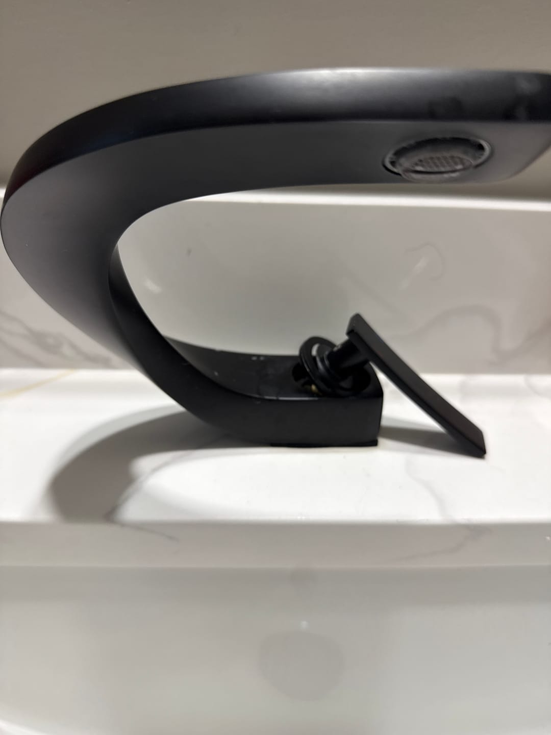 Customer photo review of Bodo - Modern Waterfall Basin Bathroom Sink Faucet Single Handle Single Hole