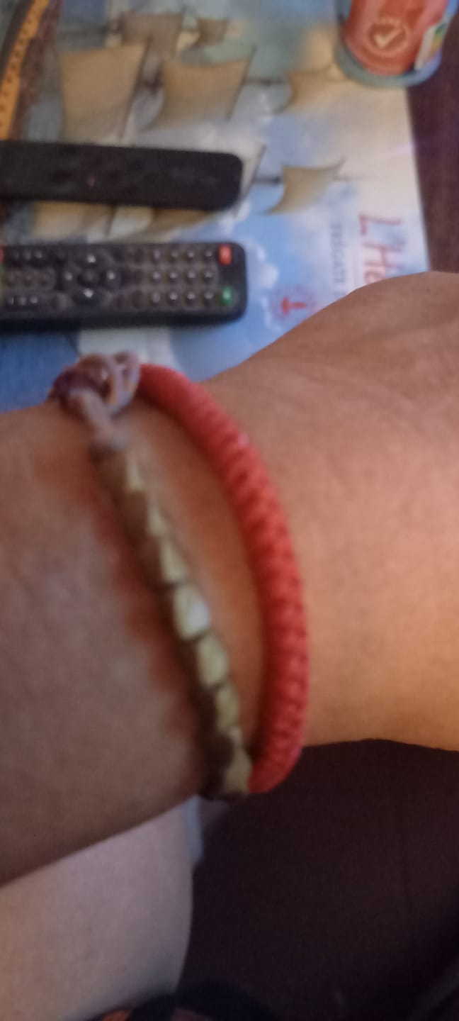 Customer photo review of Bracelet tibétain en perles de cuivre