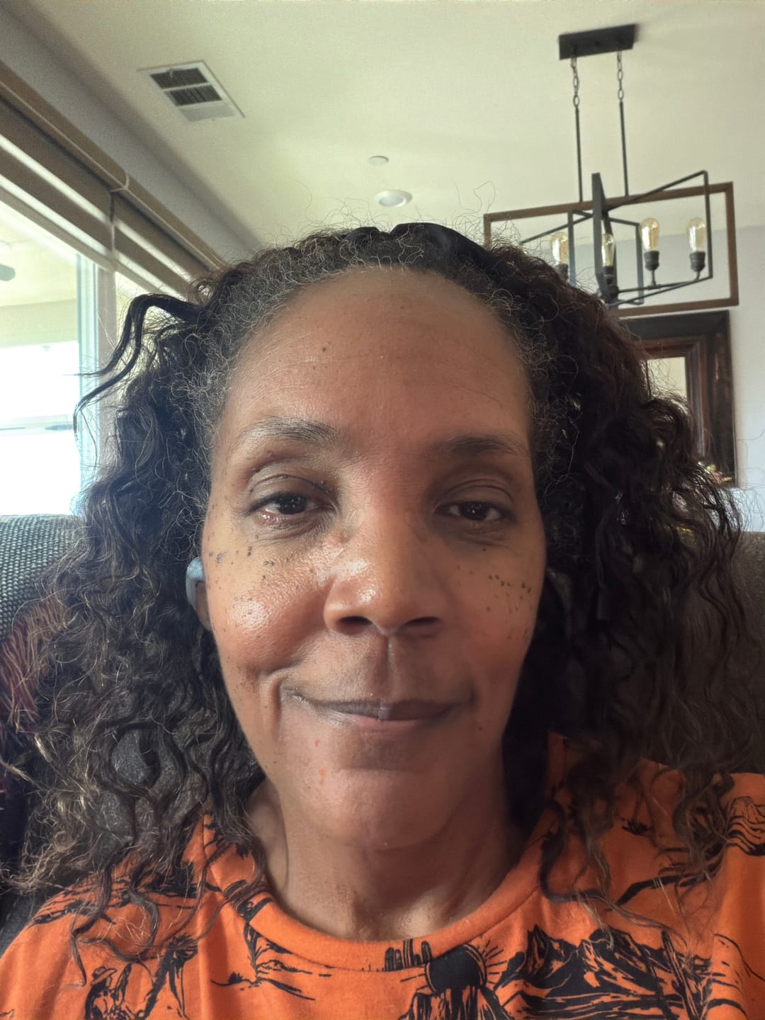 Customer photo review of REFRESH CONDITIONING SPRAY