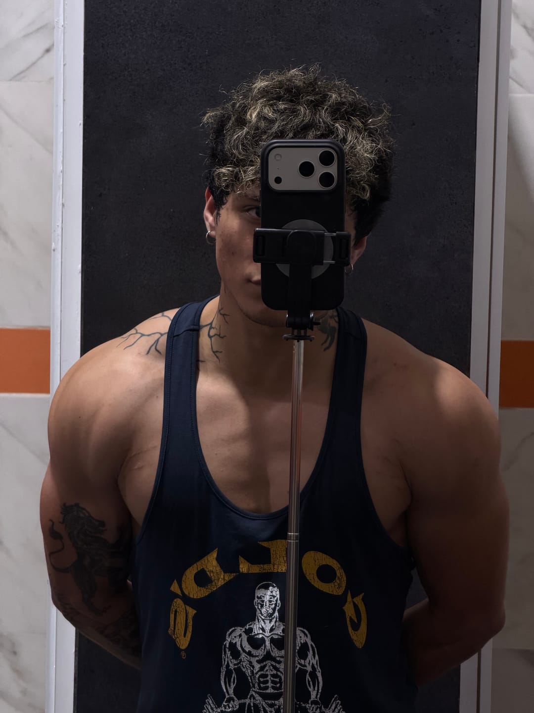 Customer photo review of 3003 - Gold's Iron Legacy Icon Stringers