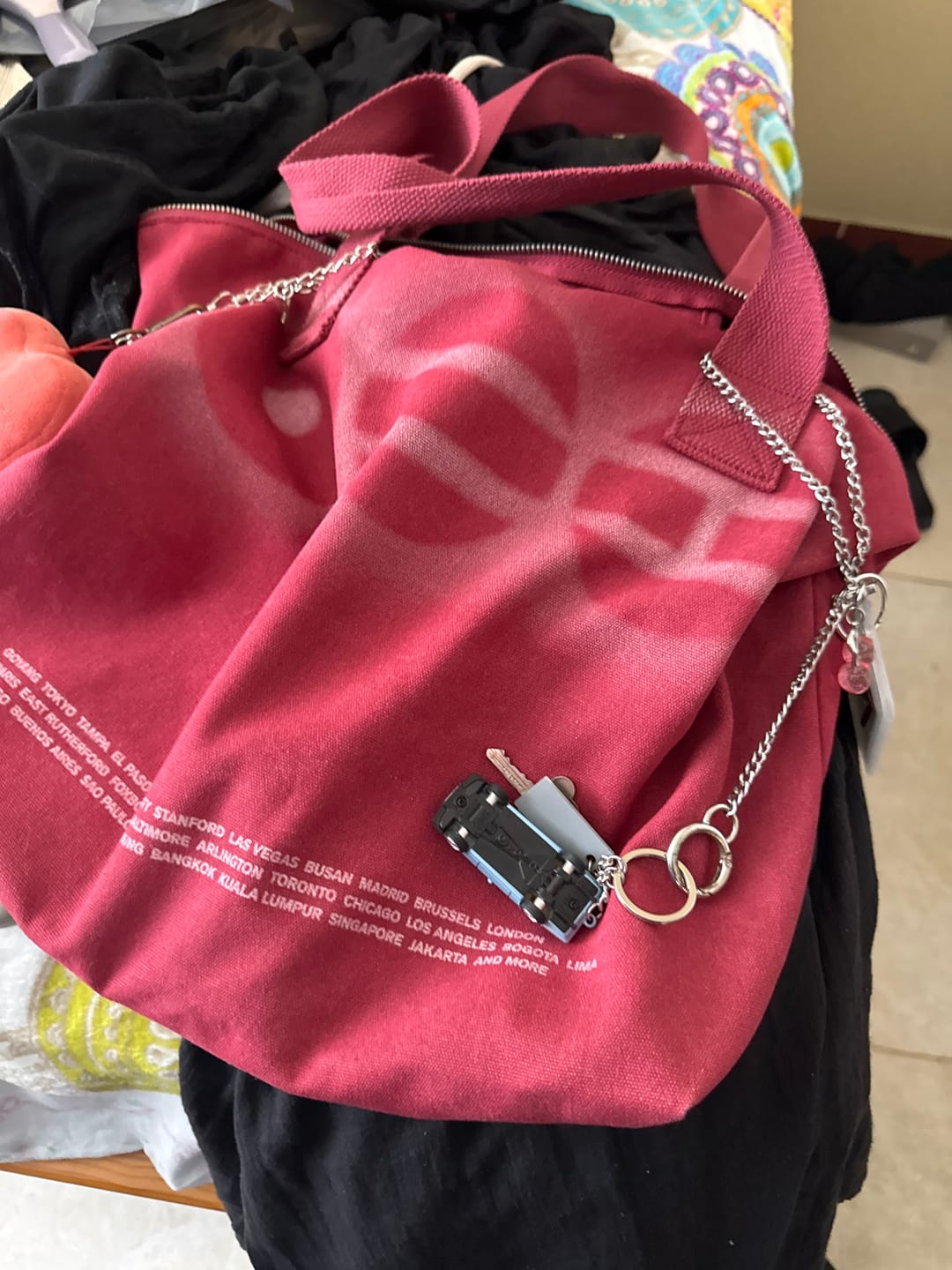 Customer photo review of [2ND PRE-ORDER] BTS - ARIRANG WORLD TOUR OFFICIAL MD FABRIC BAG